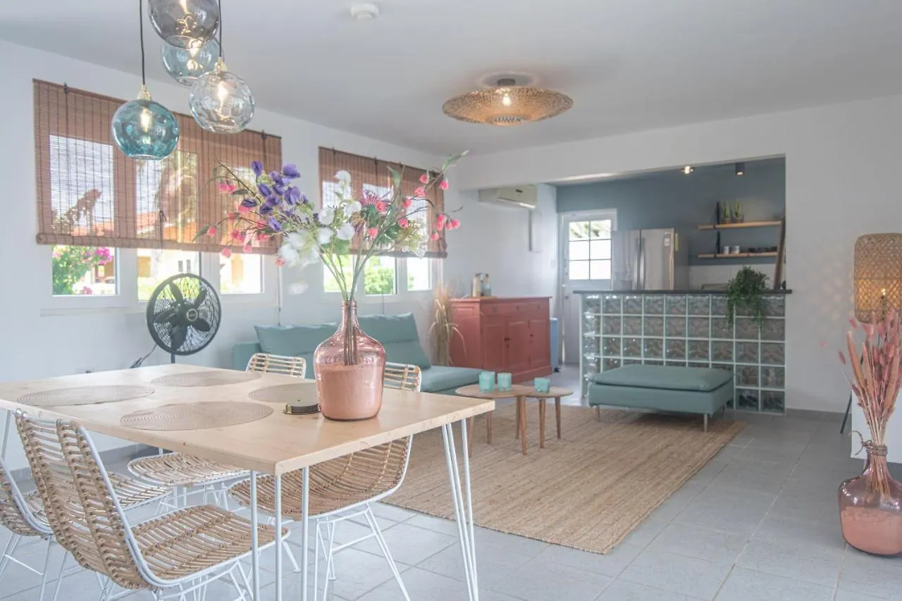 Nyaraló New ! Cozy Casa Villa Oranjestad