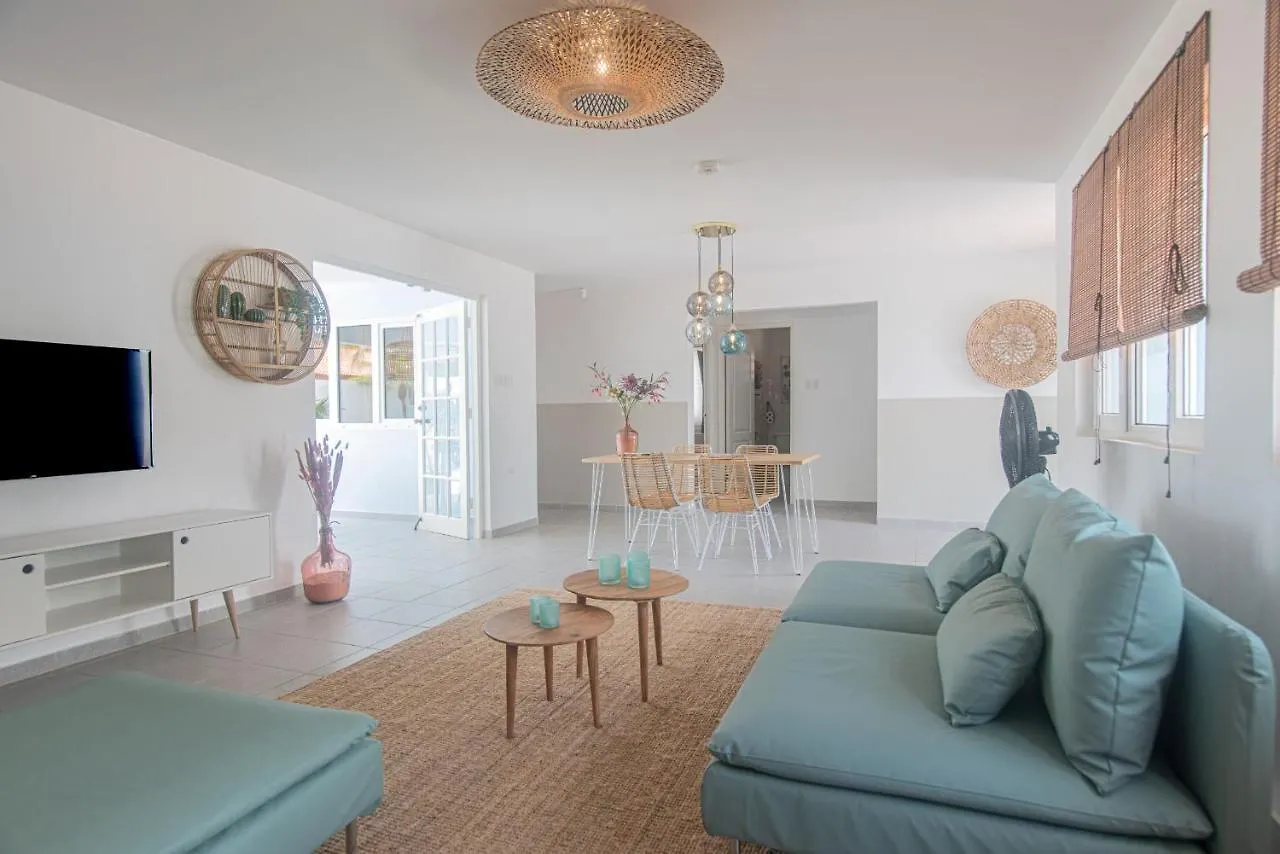 Nyaraló New ! Cozy Casa Villa Oranjestad